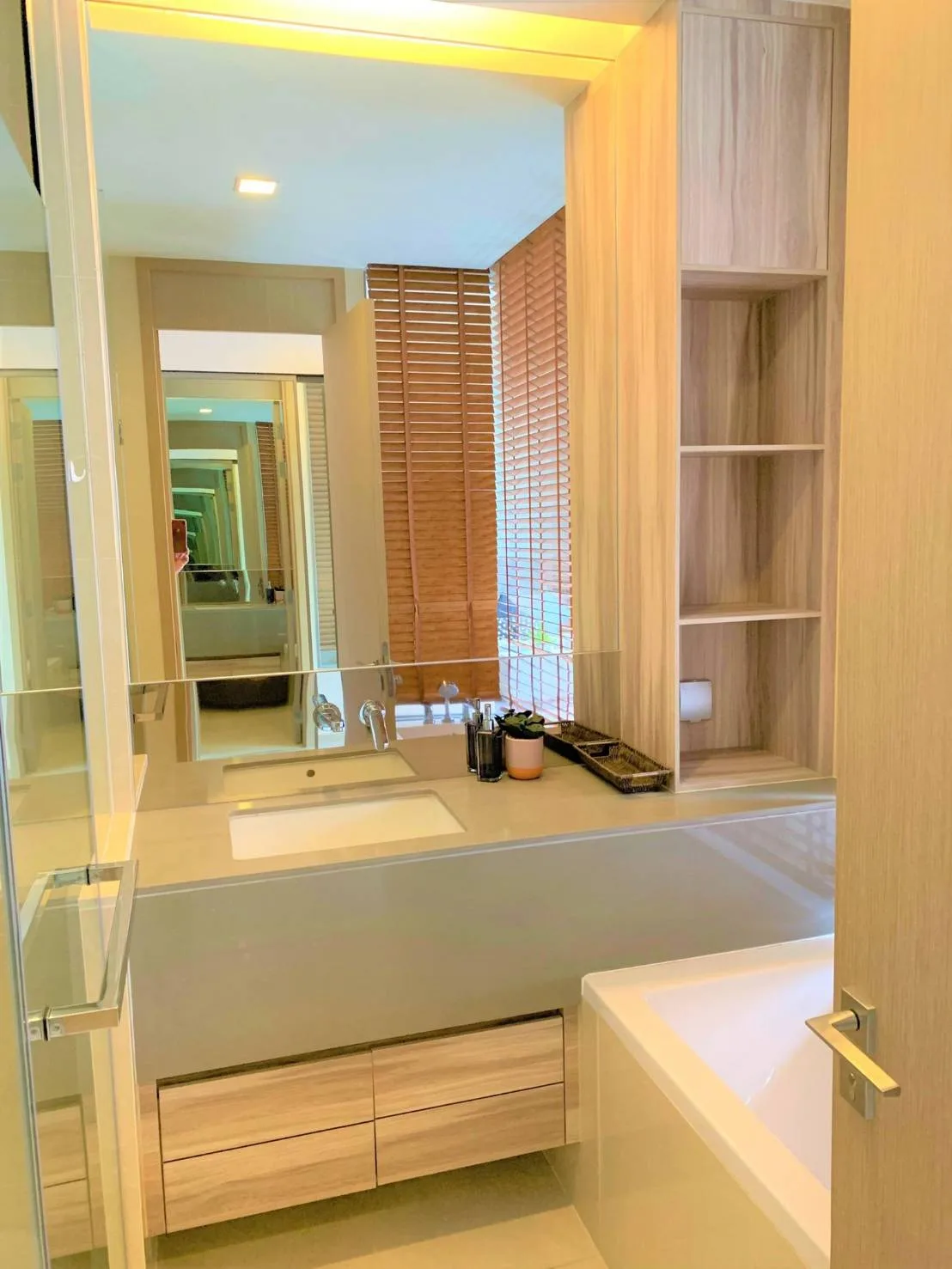 Property photos for The Esse Asoke
