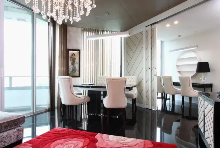 Property photos for Chamchuri Square Residence