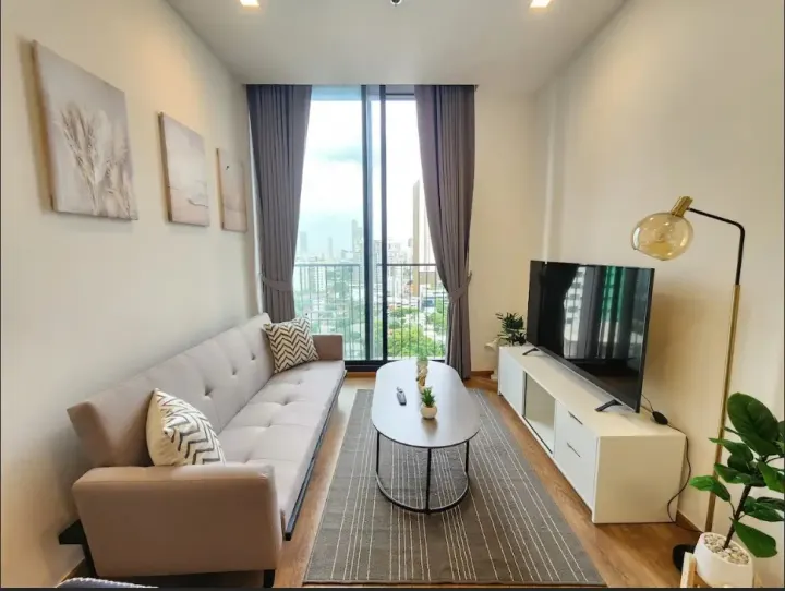 Property photos for Noble BE 33