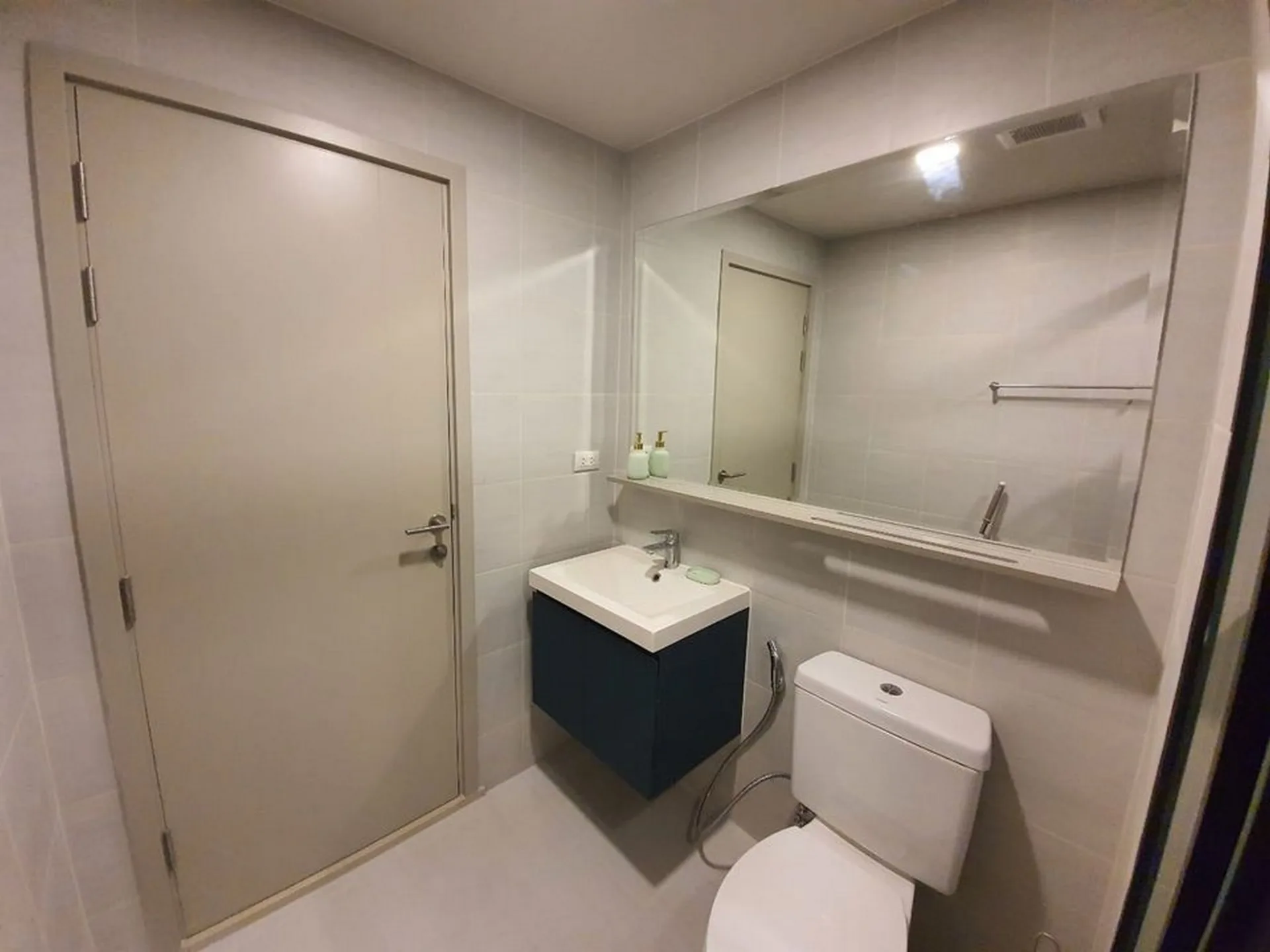 Property photos for THE BASE Sukhumvit 50