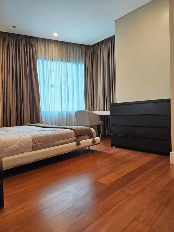 Property photos for Bright Sukhumvit 24