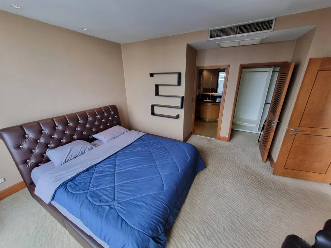 Property photos for Sky Villas Sathorn