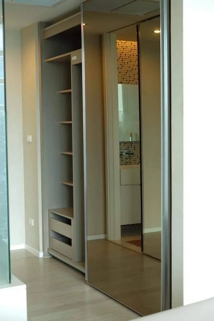 Property photos for The Room Sukhumvit 21