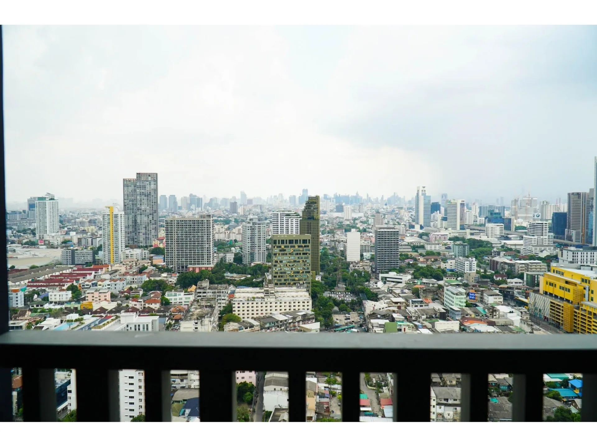Property photos for Life Ladprao