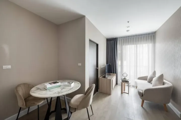 Property photos for Metro Sky Prachachuen