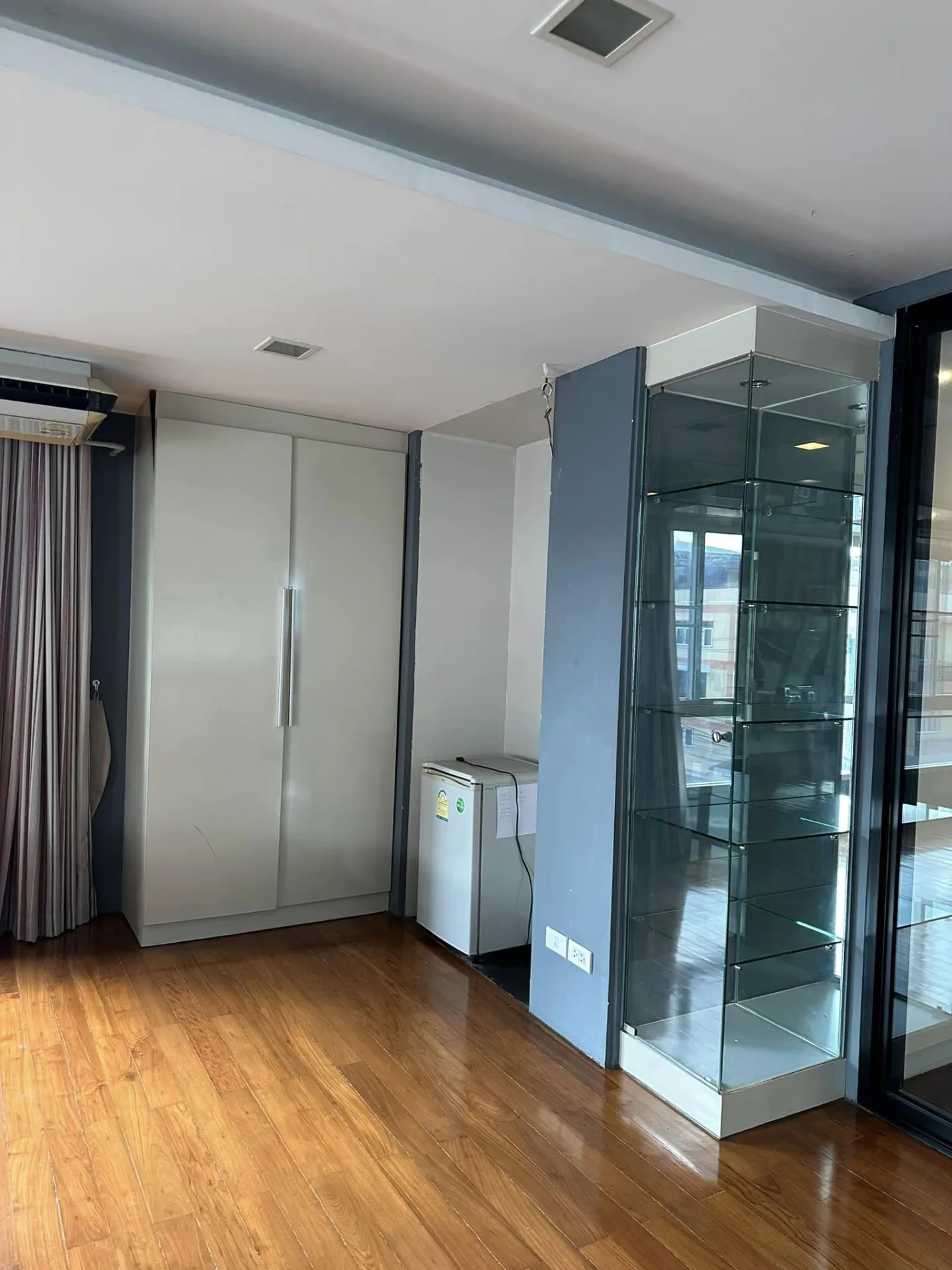 Property photos for Sompob House