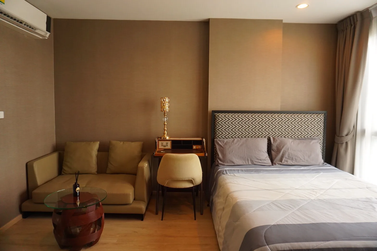 Property photos for Ideo Sathorn - Thaphra