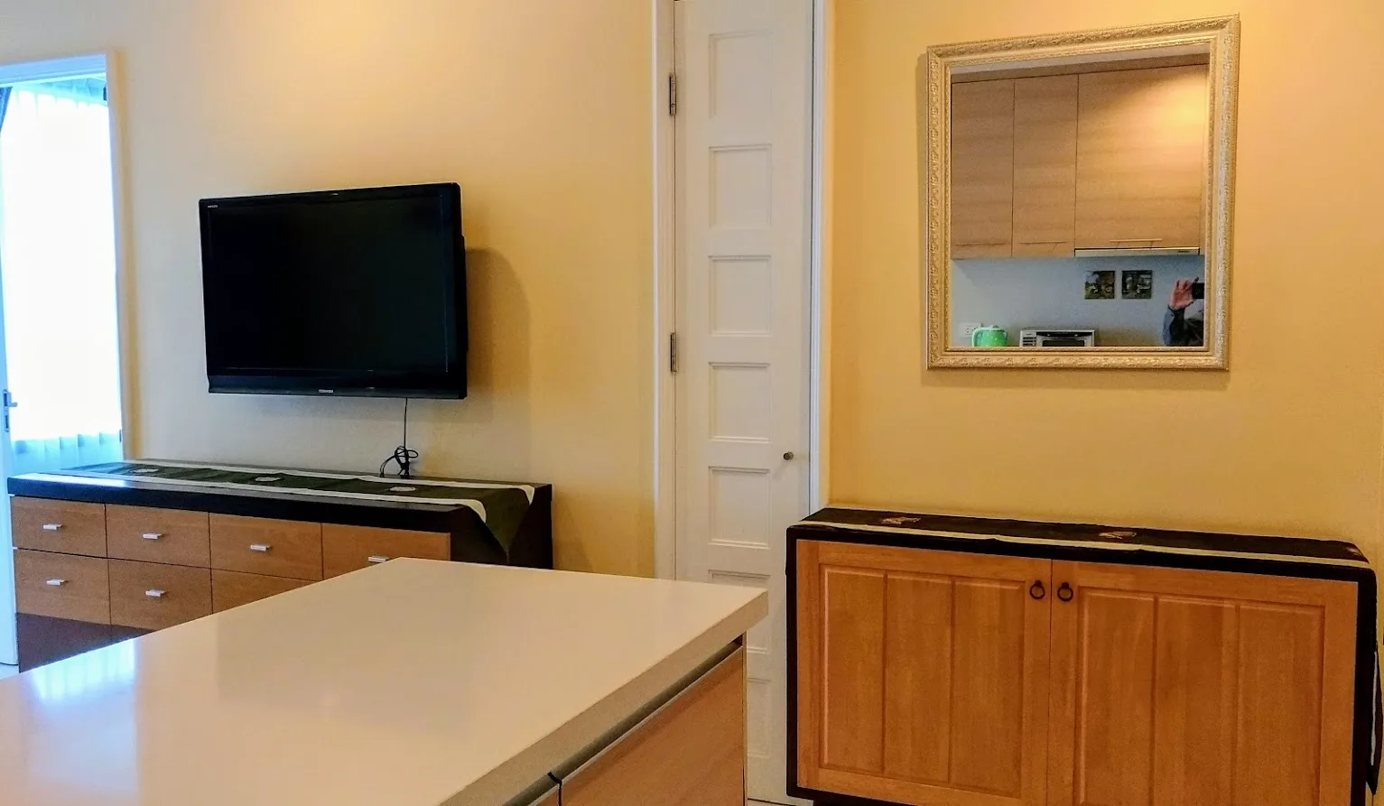 Property photos for Aguston Sukhumvit 22