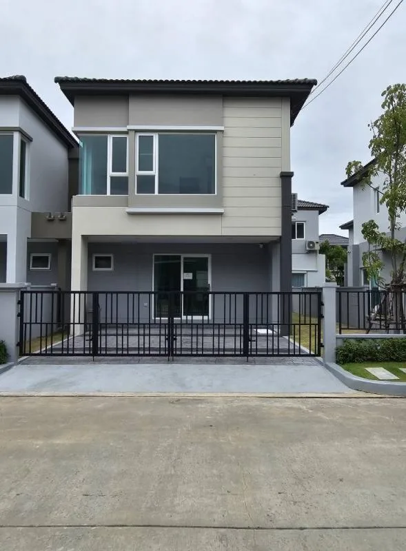 Property photos for Grande Pleno Mega Bangna