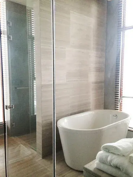 Property photos for The Diplomat Sathorn