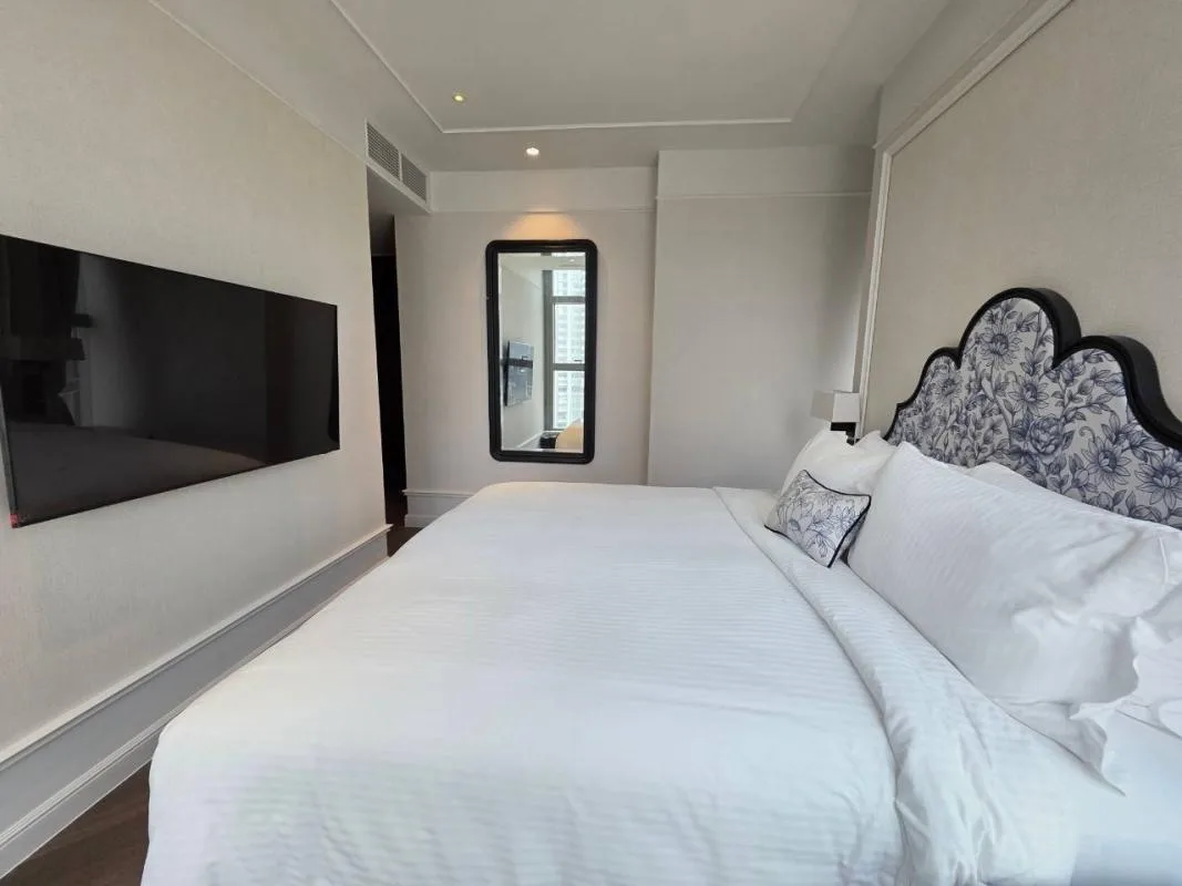 Property photos for La Clef / The Residences 38
