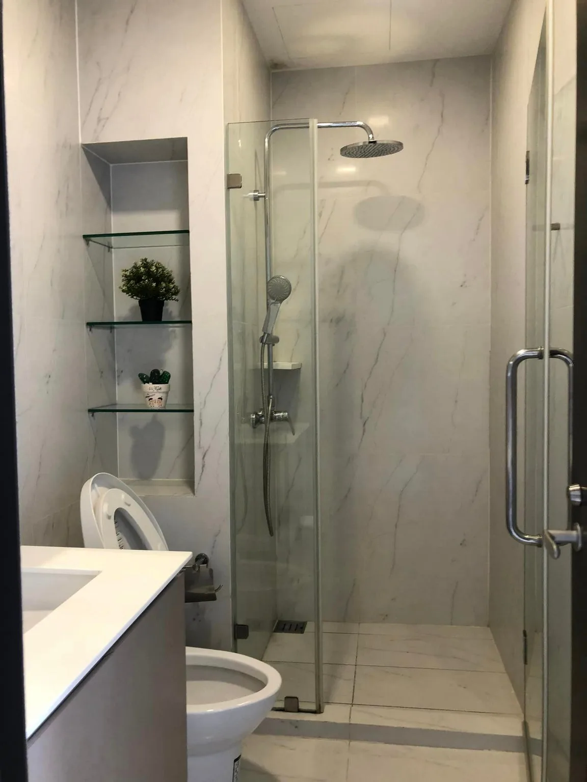 Property photos for Chewathai Residence Asoke