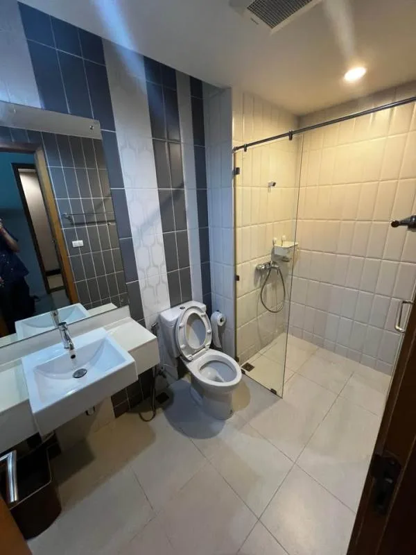 Property photos for Circle Condominium