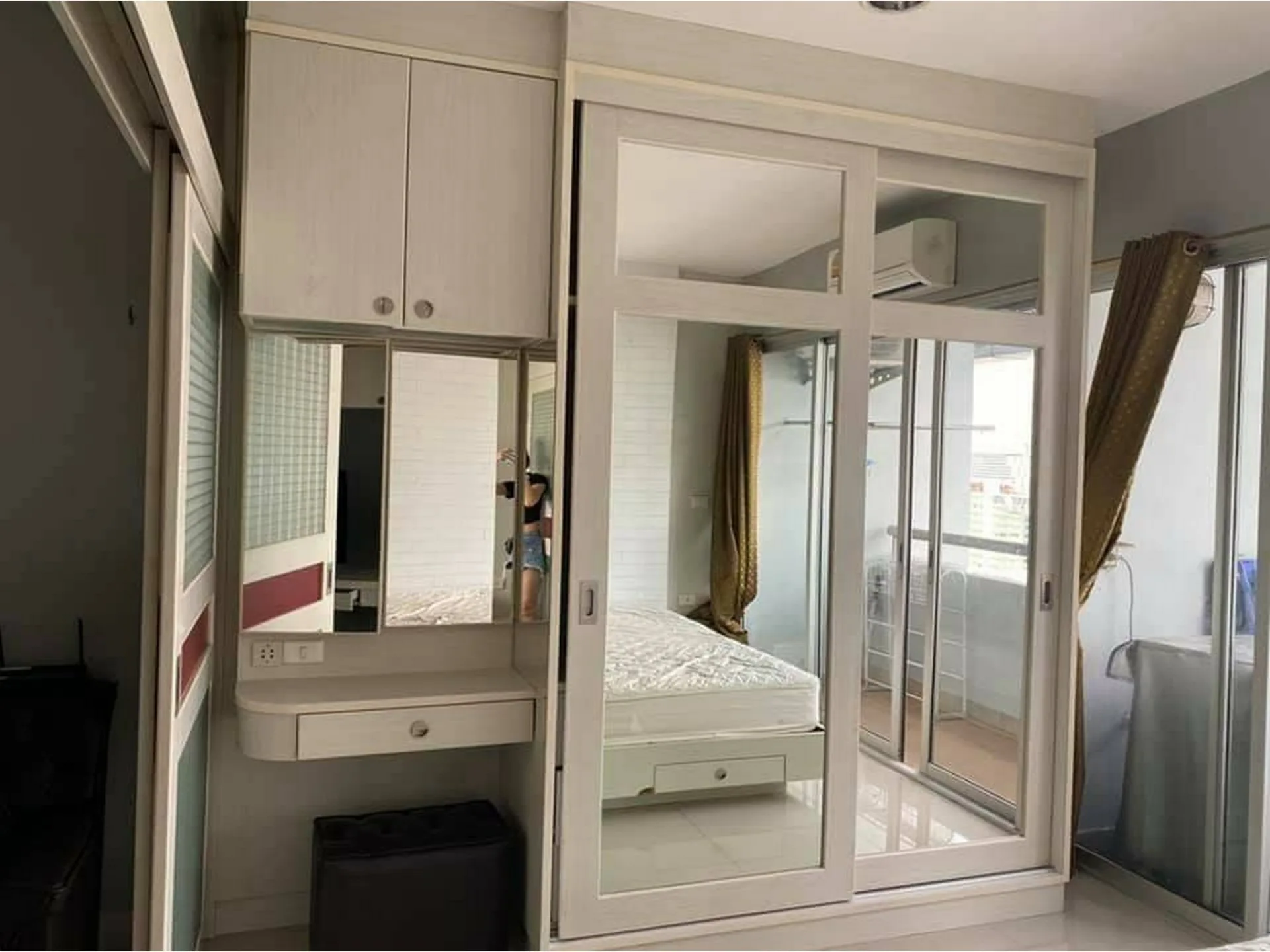 Property photos for The Platinum
