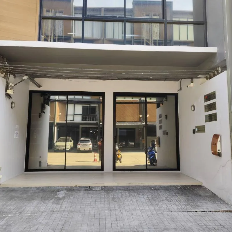 Property photos for The Pride Sukhumvit 77
