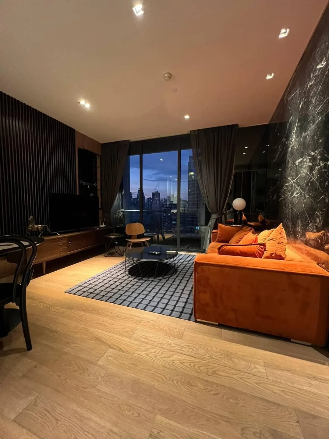 Property photos for BEATNIQ Sukhumvit 32