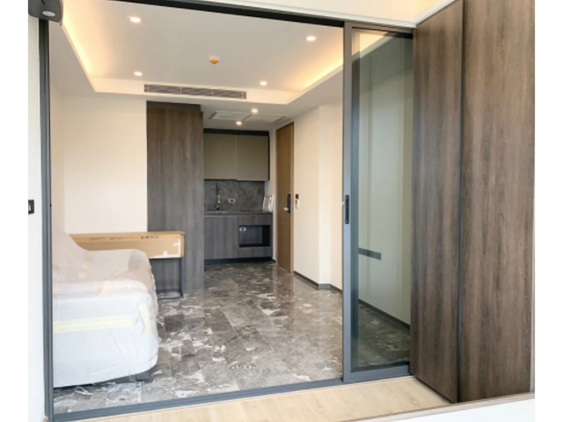 Property photos for 168 Sukhumvit 36