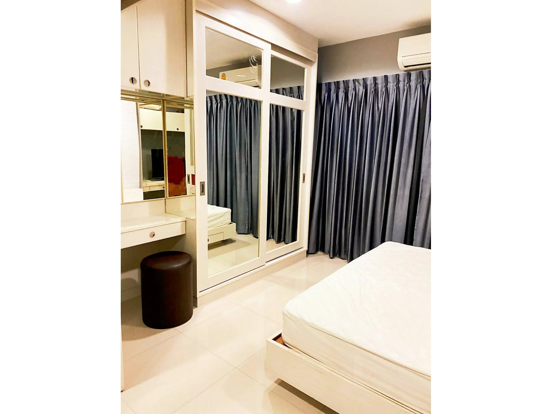 Property photos for The Platinum