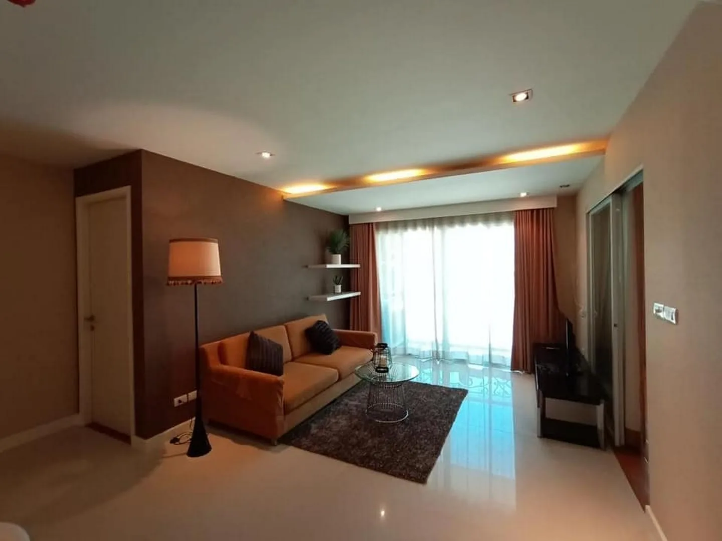 Property photos for Le Nice Ekamai