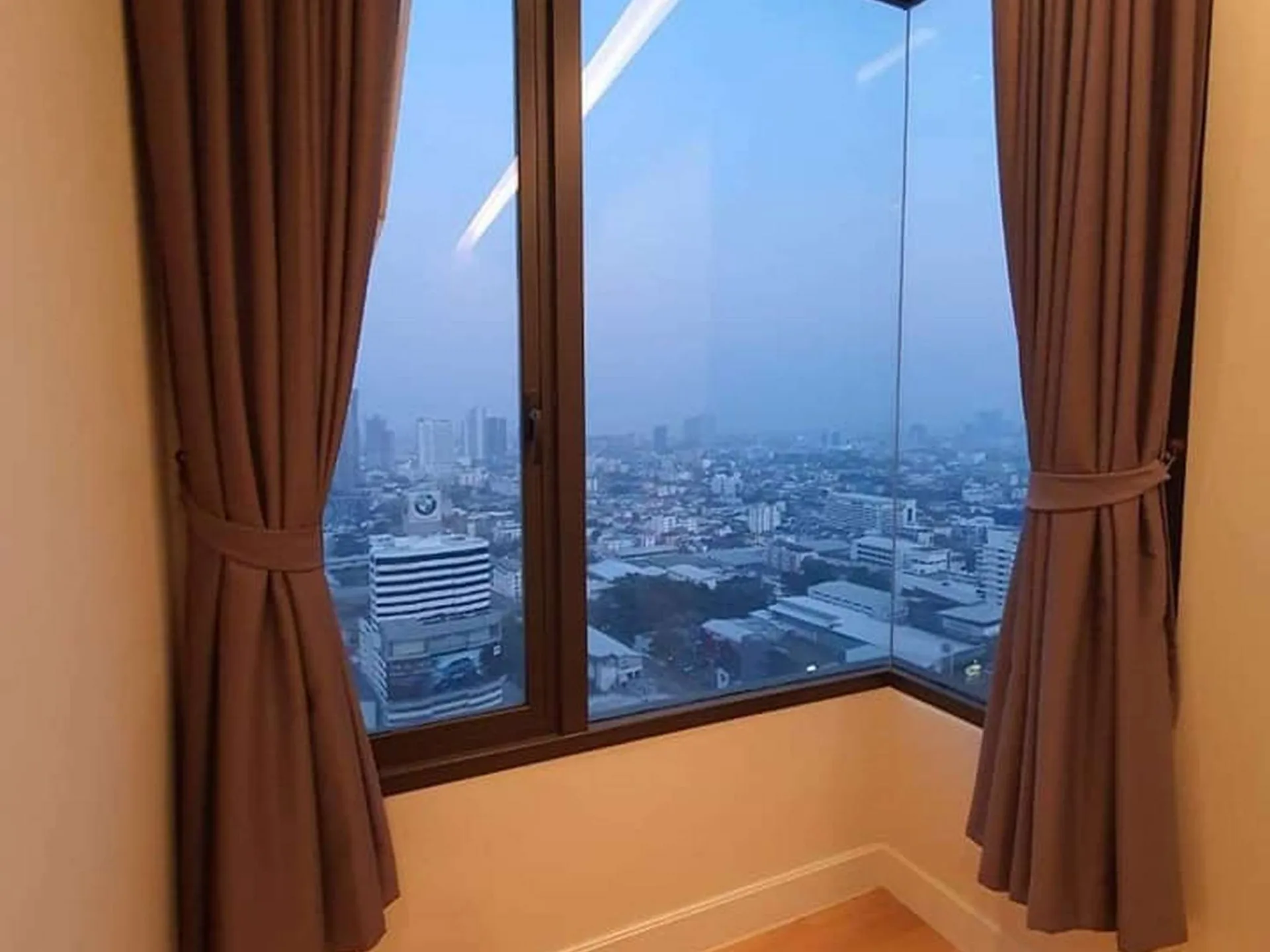 Property photos for Equinox