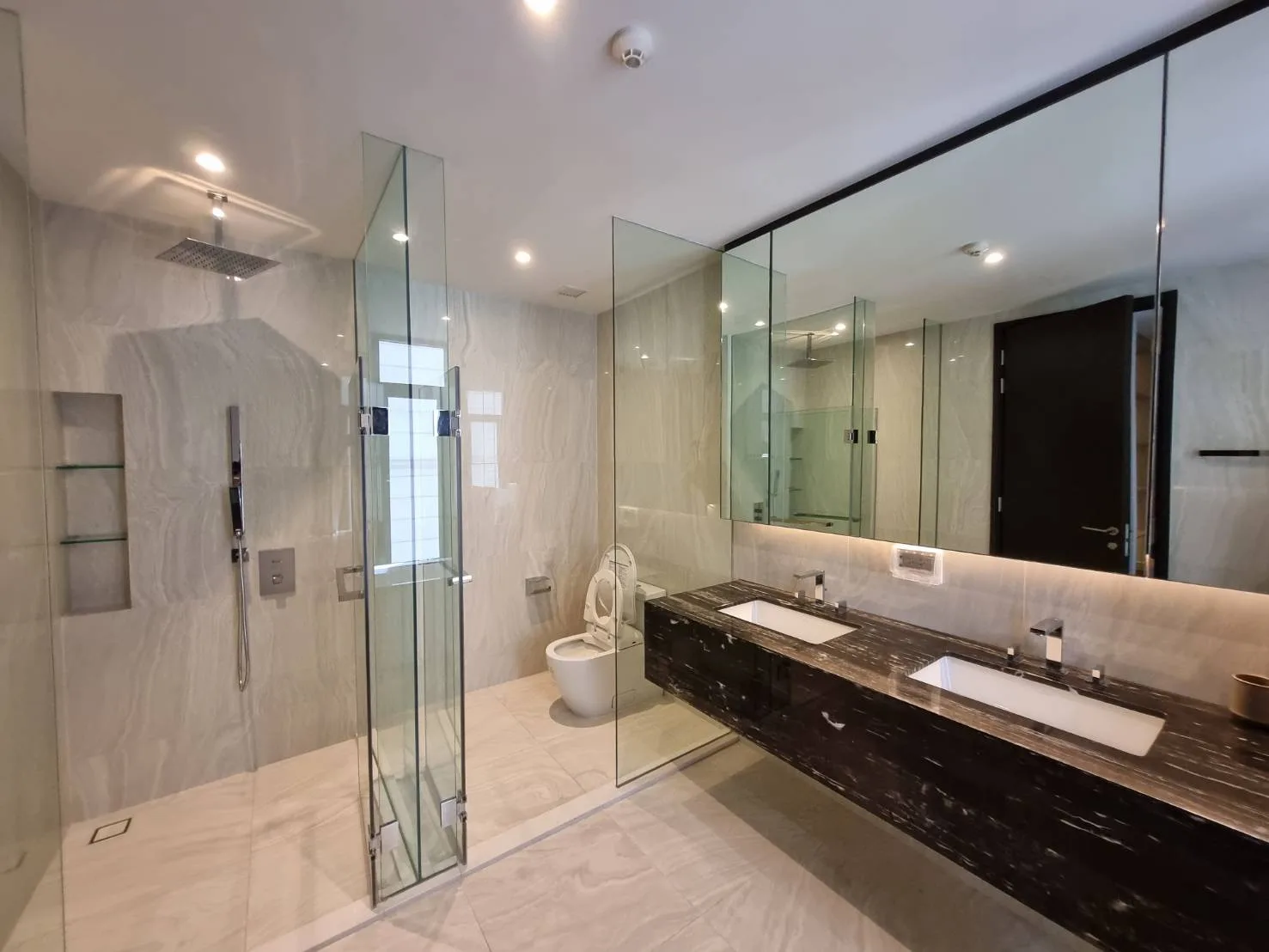 Property photos for Nivati Thonglor 23