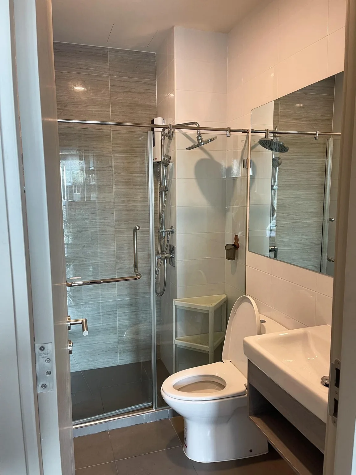 Property photos for KnightsBridge Prime Ratchayothin