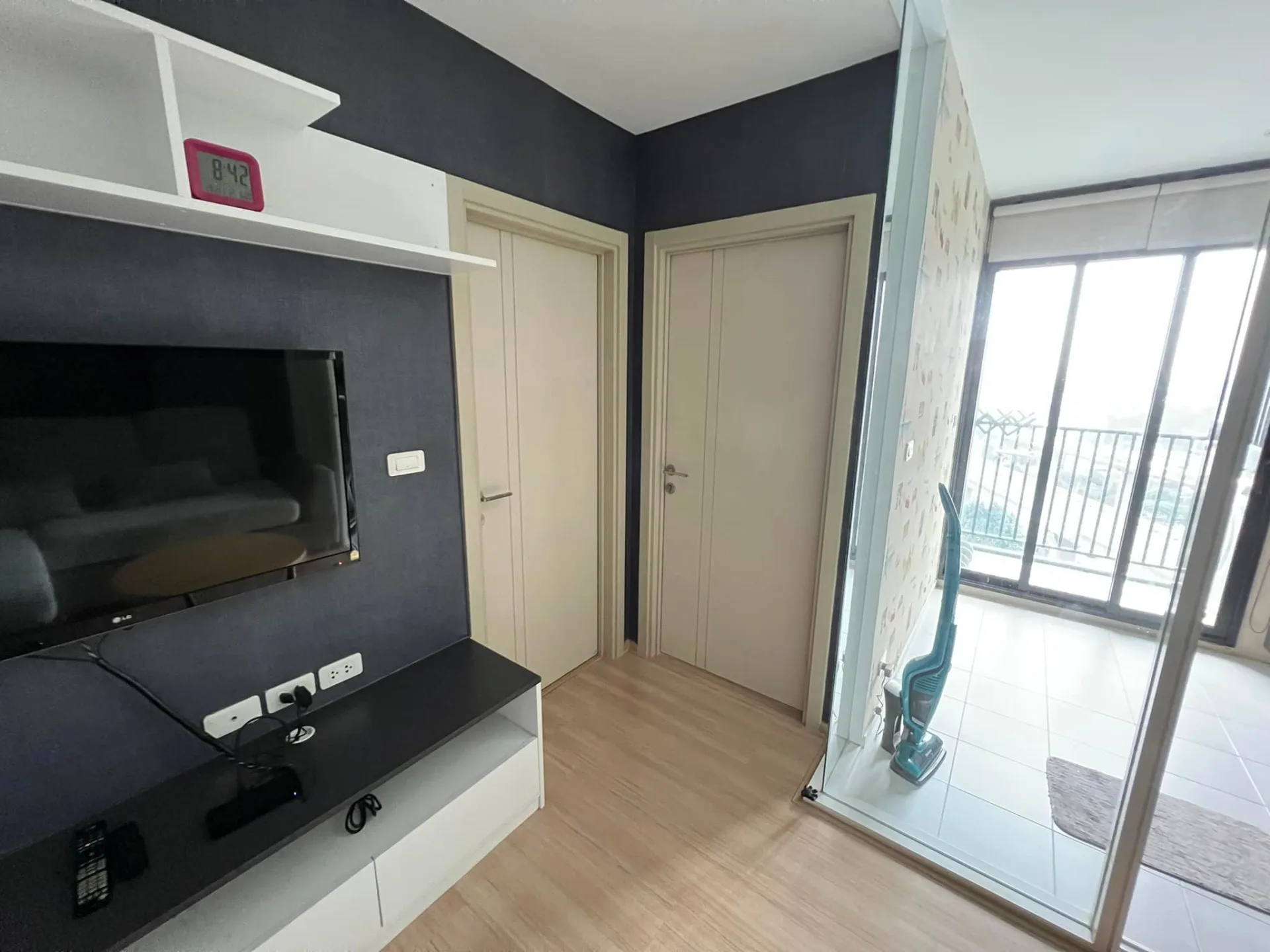Property photos for The Base Rama 9 - Ramkhamhaeng