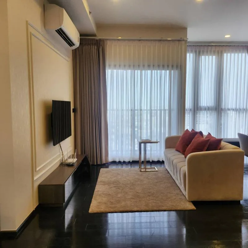 Property photos for Park Origin Thonglor