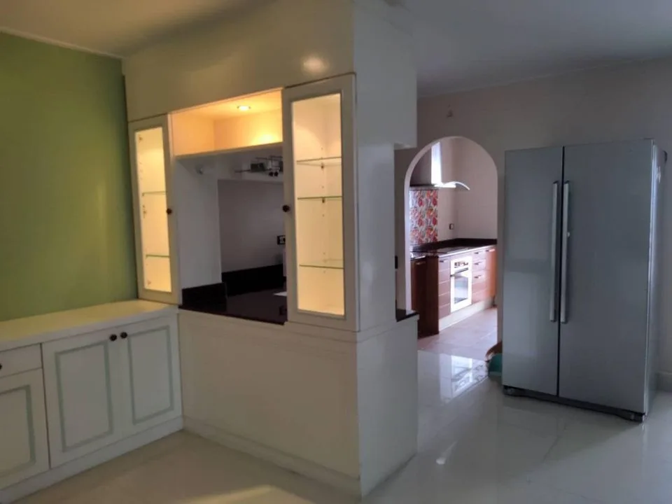 Property photos for Master View Executive Place