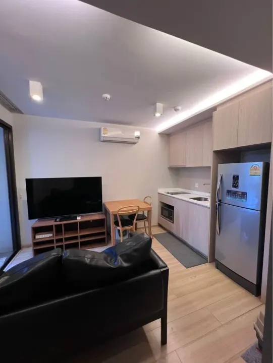 Property photos for Maestro 12