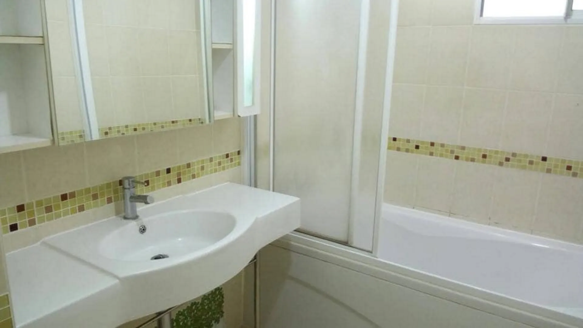 Property photos for Life @ BTS Tha - Phra