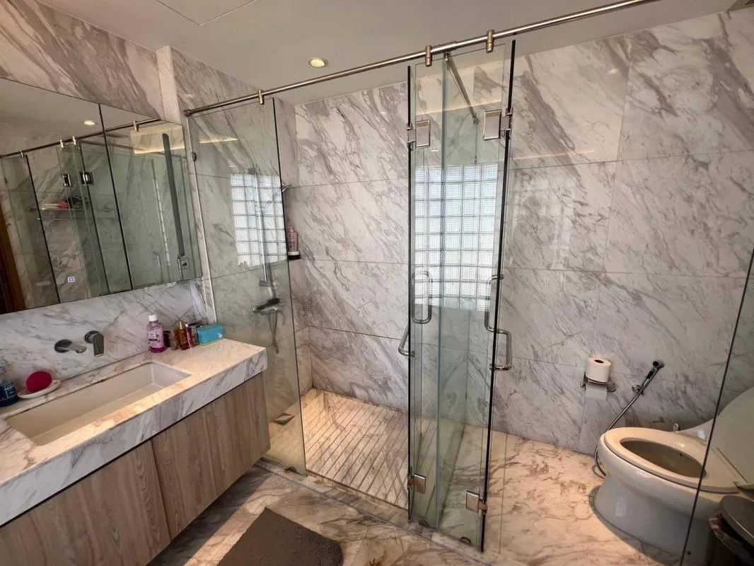 Property photos for Le Raffine Sukhumvit 24