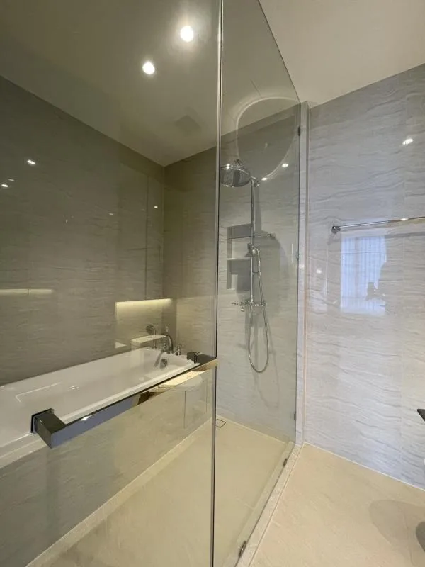 Property photos for Muniq Langsuan