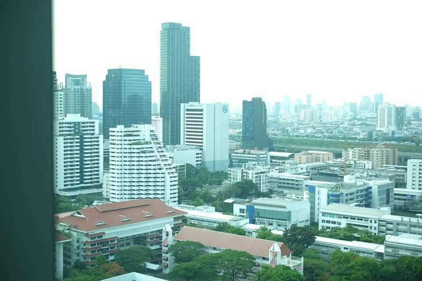 Property photos for The Room Sukhumvit 21