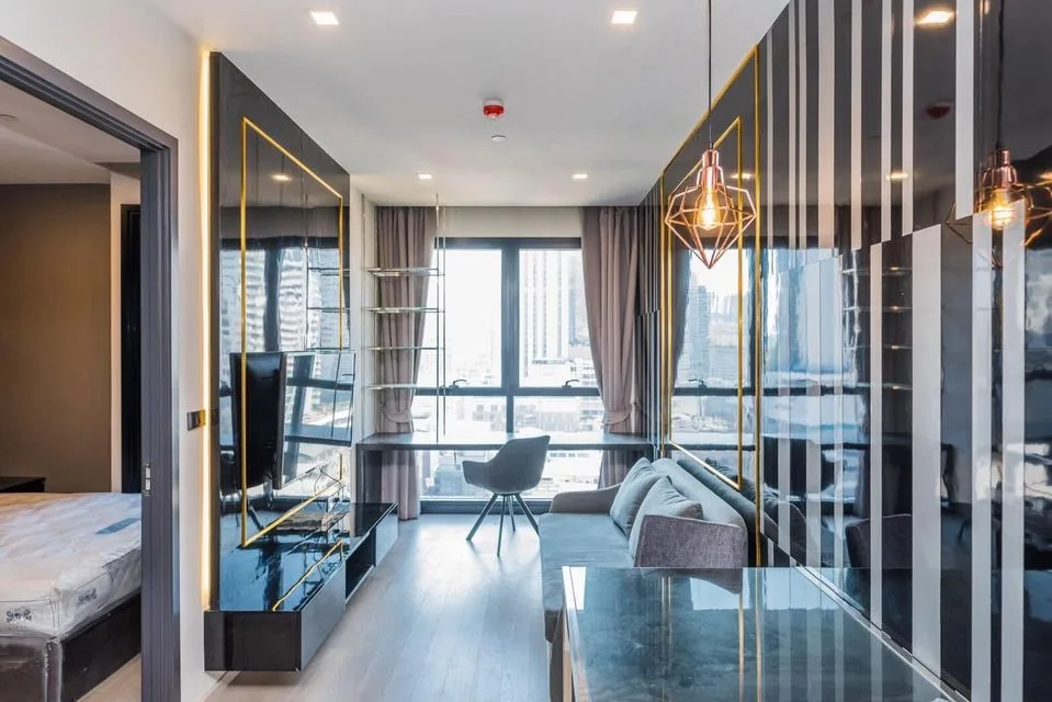 Property photos for Ashton Asoke