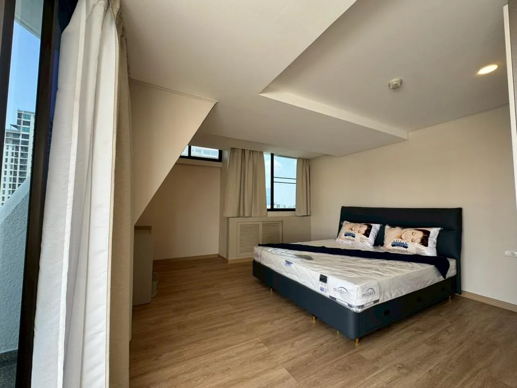Property photos for Supalai Place