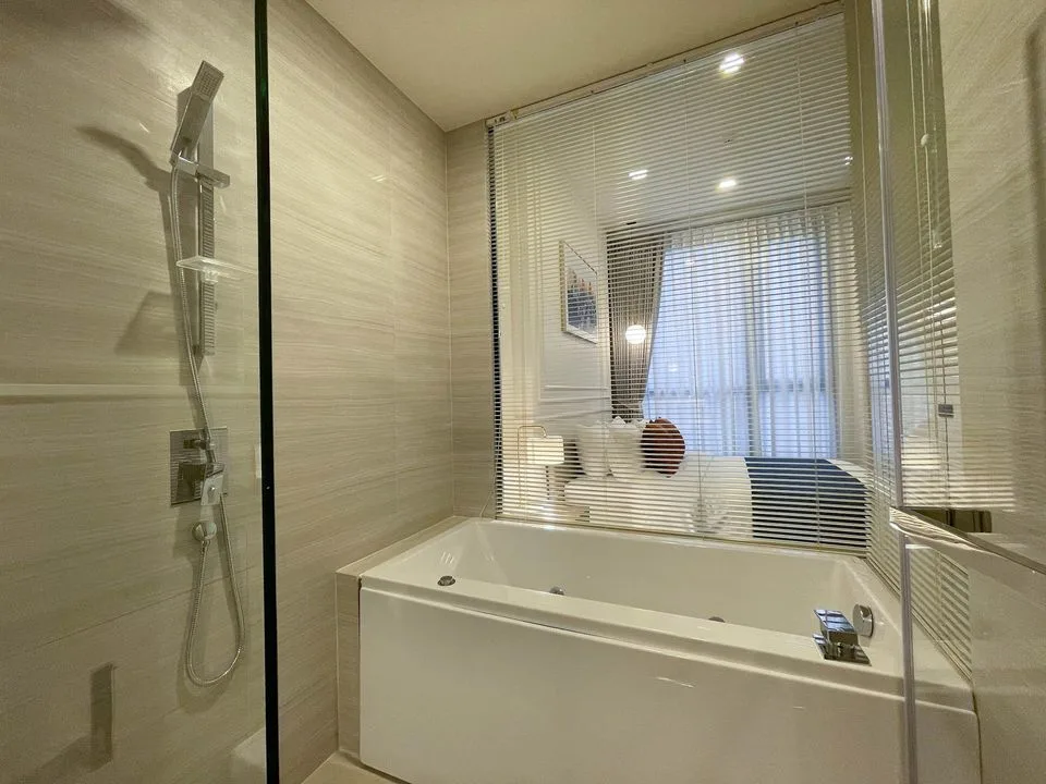 Property photos for Park Origin Thonglor
