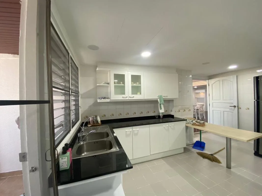 Property photos for Sethiwan Mansion Sukhumvit 49