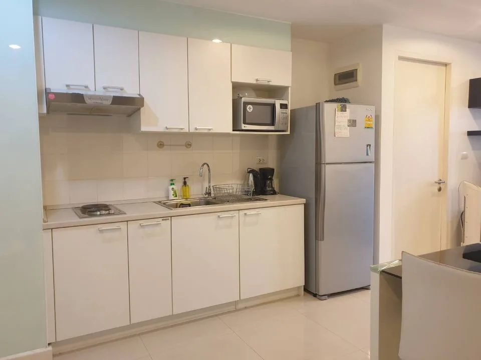 Property photos for The Clover Thonglor
