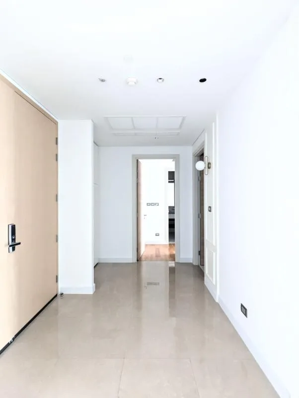 Property photos for Sindhorn Residence