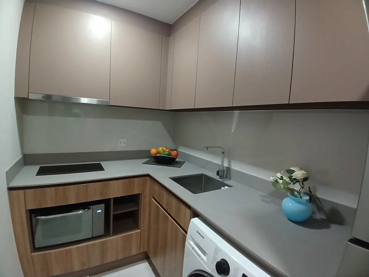 Property photos for Taka Haus Ekamai 12