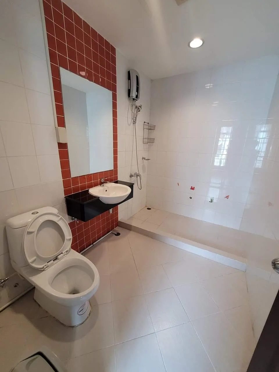 Property photos for Baan Klang Krung Sathon-narathiwas