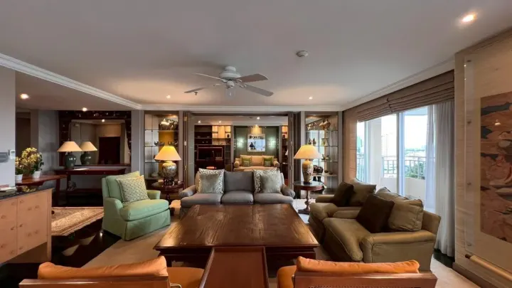 Property photos for Sathorn Park Place