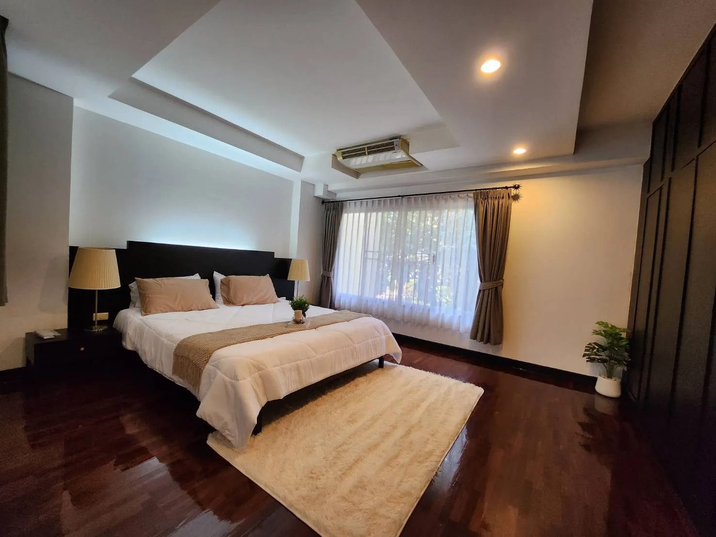 Property photos for Charktip Court