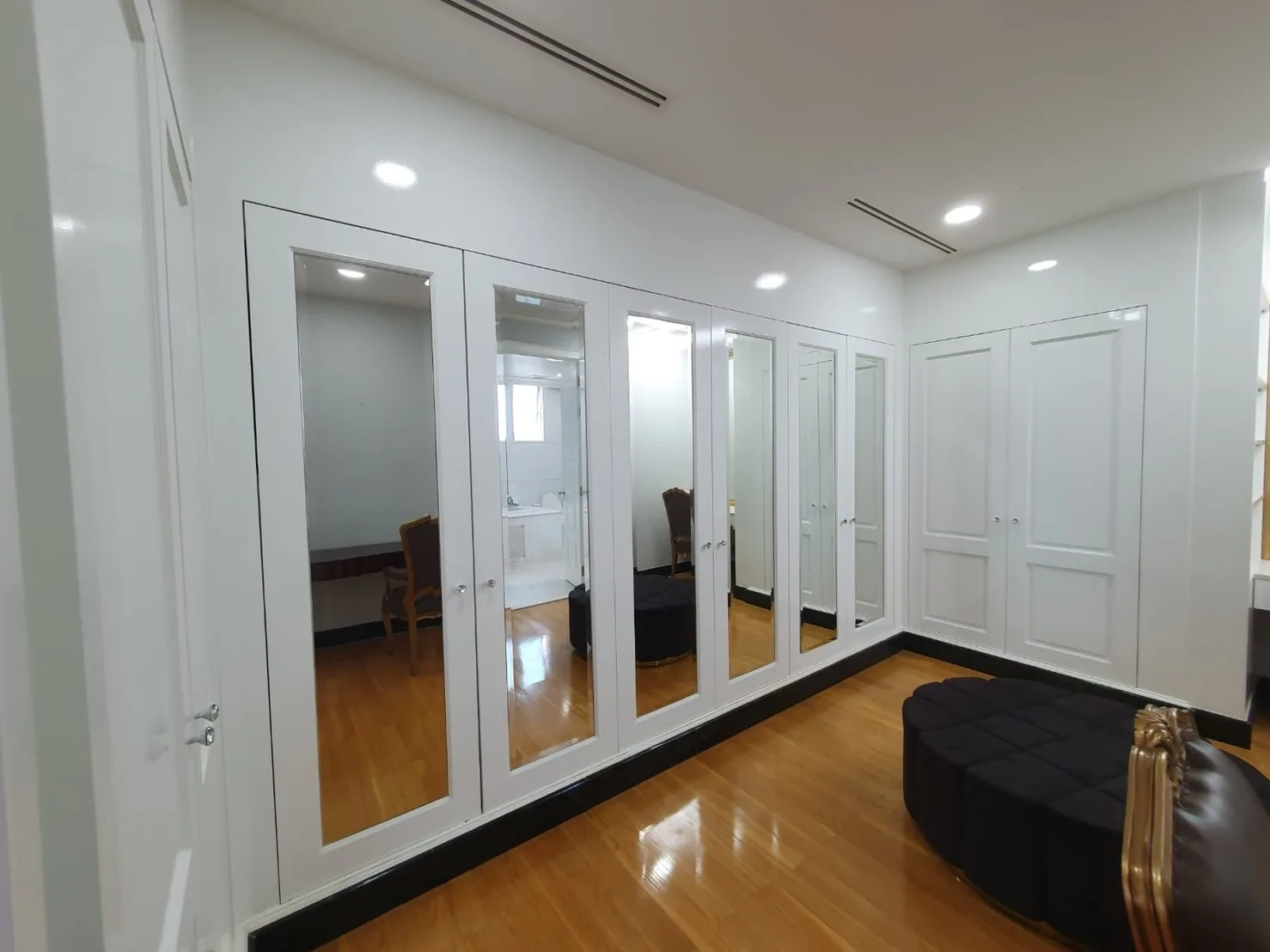 Property photos for Royce Private Residences