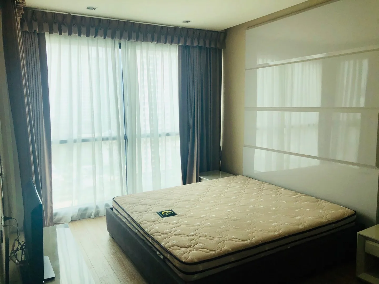 Property photos for The Address Sathorn