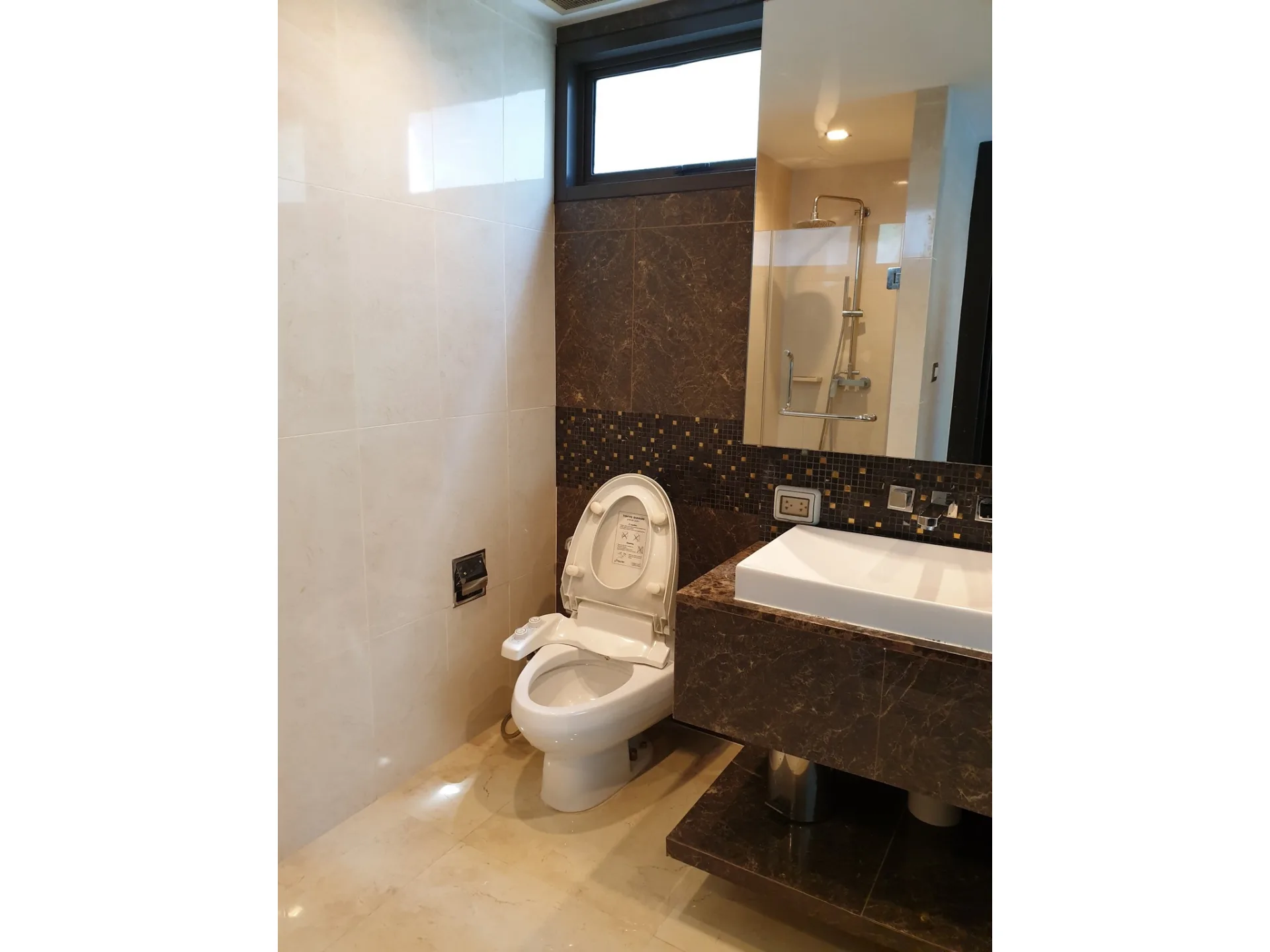 Property photos for The Address Sukhumvit 61