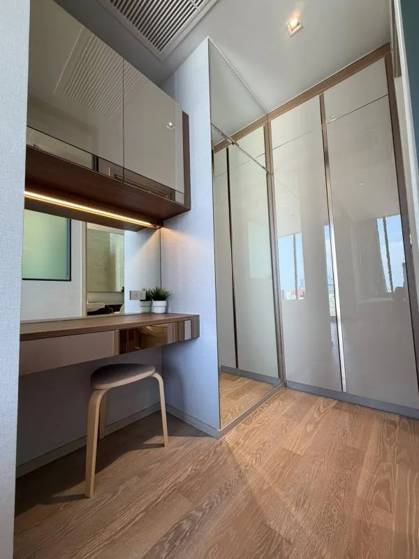 Property photos for Ashton Silom