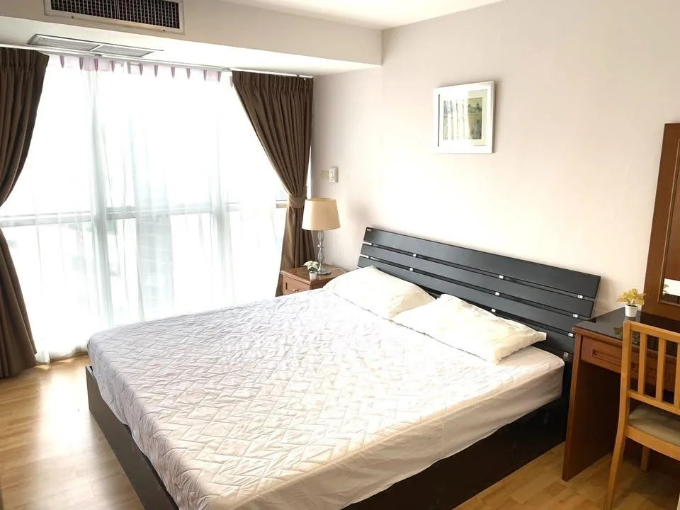 Property photos for The Waterford Diamond