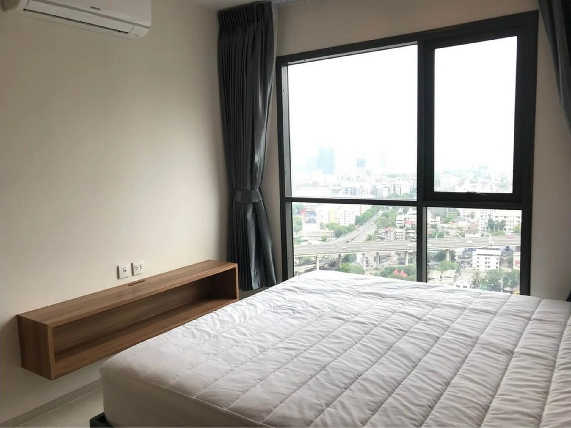 Property photos for Life Sukhumvit 48